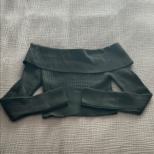 NWT wild fable off the shoulder cropped sweater